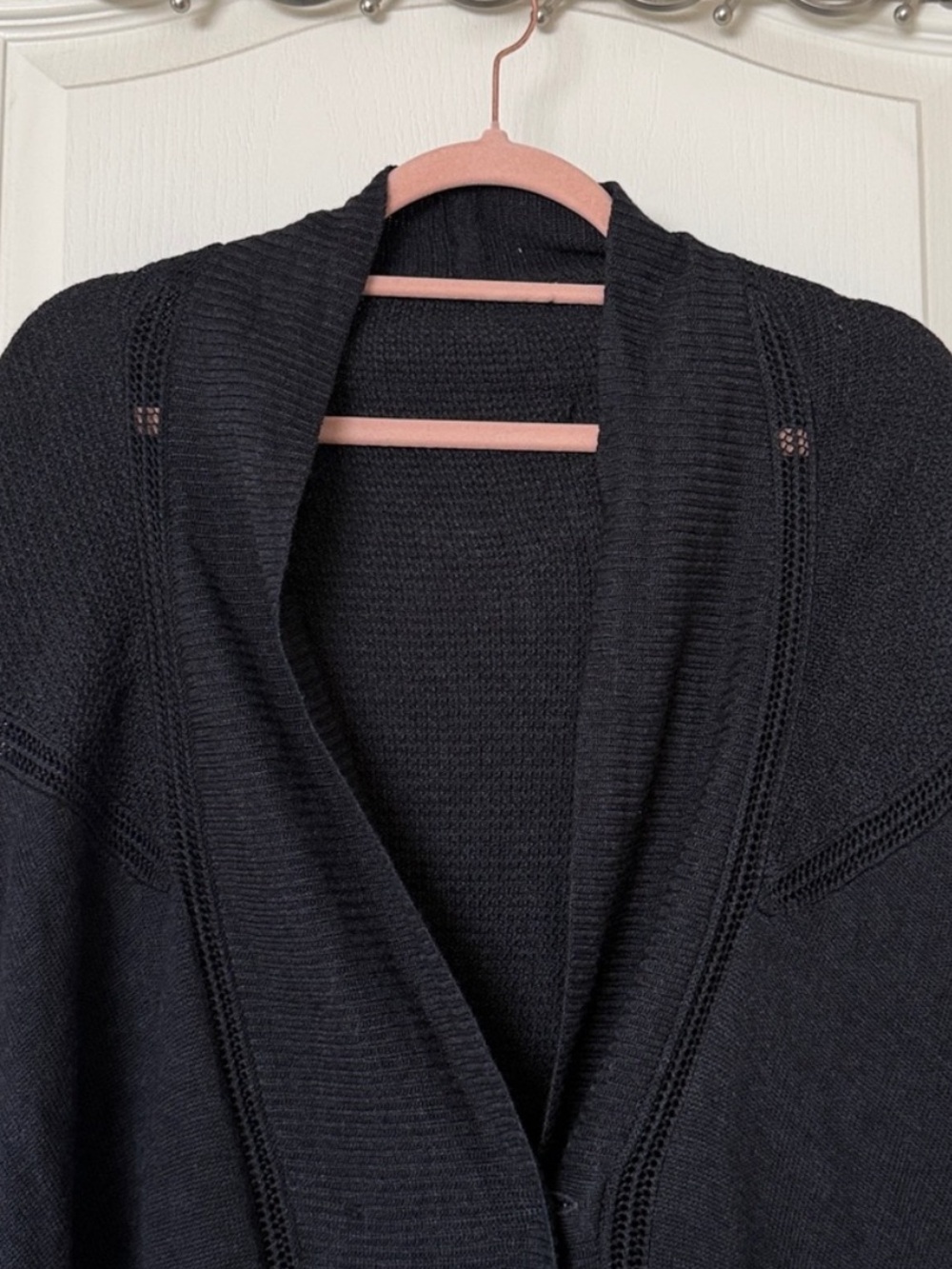 Lululemon | Breeze Easy | Wrap - Picture 4 of 15